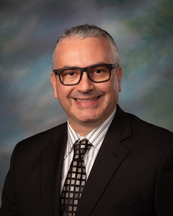 Ramon Ruberte Thiele, MD